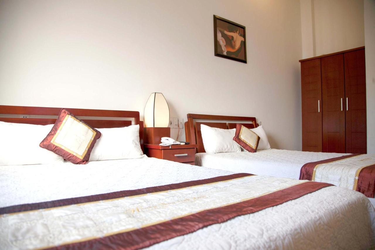 Hoang Thuy Sinh Hotel Дананг Экстерьер фото